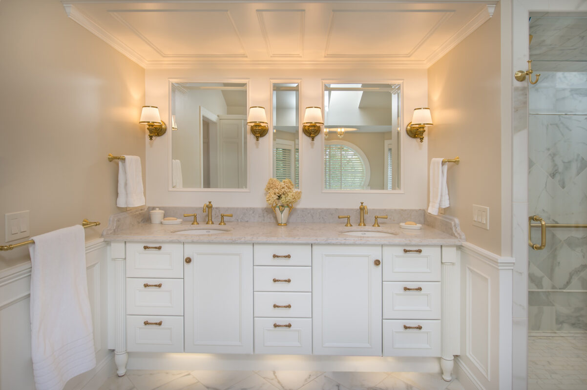 Loire Valley Master Bath | Rutt Quality Cabinetry